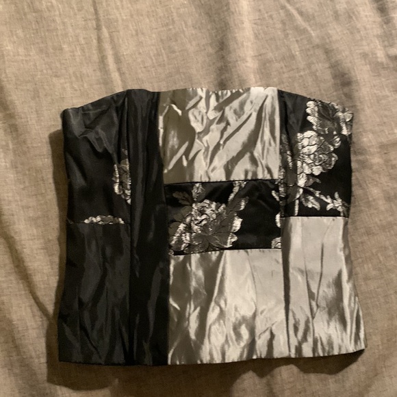 Corset Bustier - Picture 3 of 4